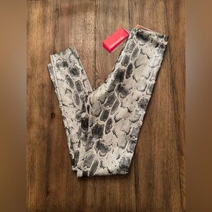 COMMANDO Faux Gray White Black Leather Snake Skin Print Leggings NWT XS $128